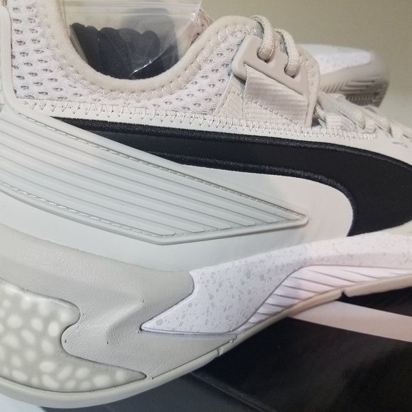 Puma Uproar Core Basketball Shoe. Mens 11.5 & 12. main image 9
